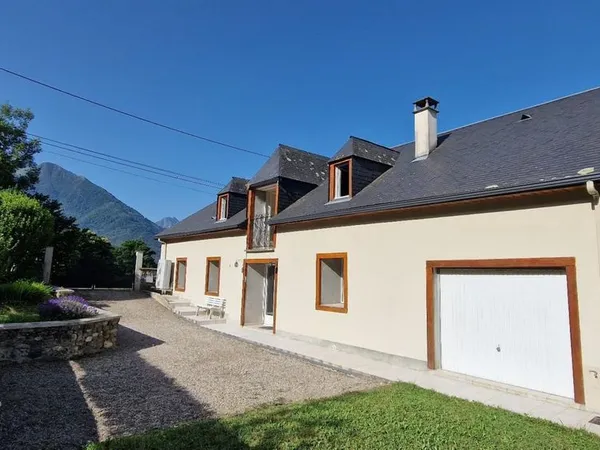 Maison 5 pièces 162 m²
