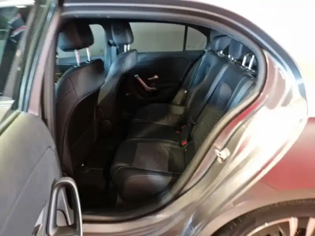Mercedes Classe A 180 business line — photo 34