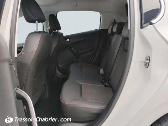 Peugeot 208 1.2 puretech 110ch s&amp;s bvm5 gt line — photo 25