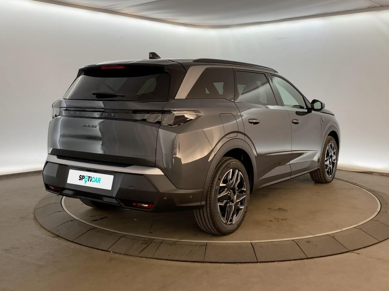 Peugeot 5008 hybrid 145 ch e-dcs6 gt — photo 7
