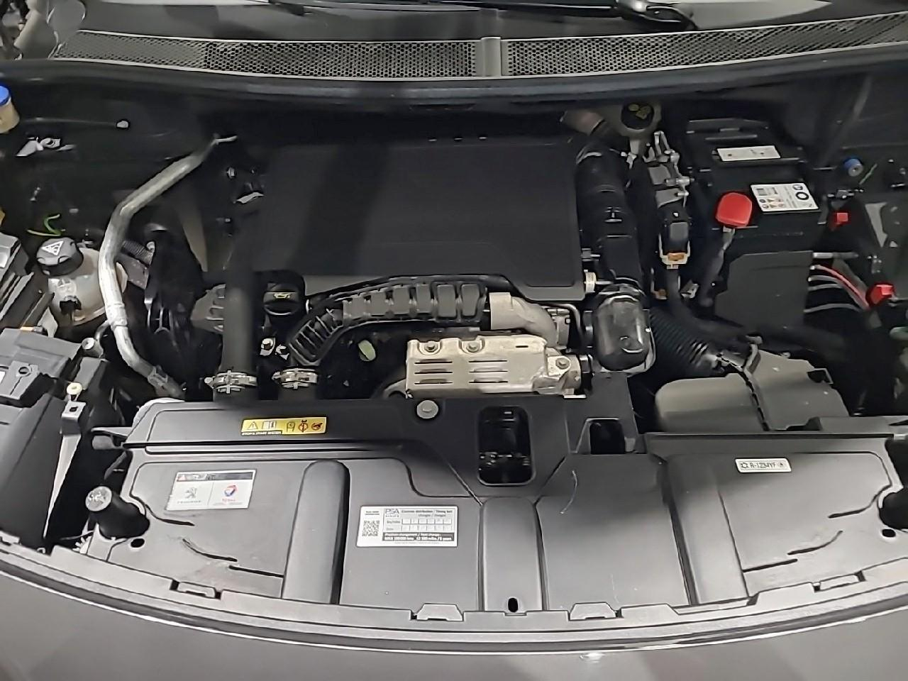 Peugeot 3008 puretech 130ch s&s eat8 active pack — photo 15