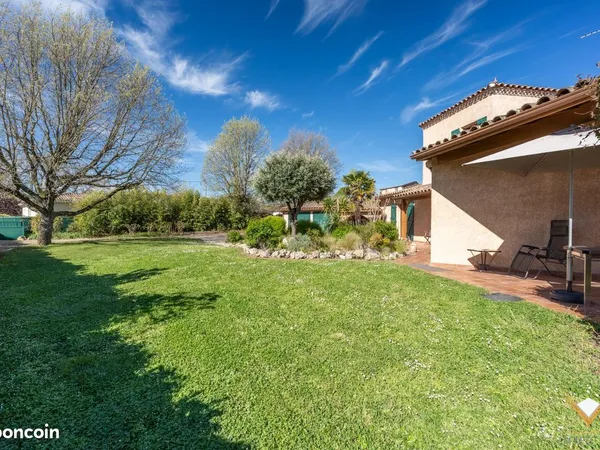 Maison 5 pièces 145 m²