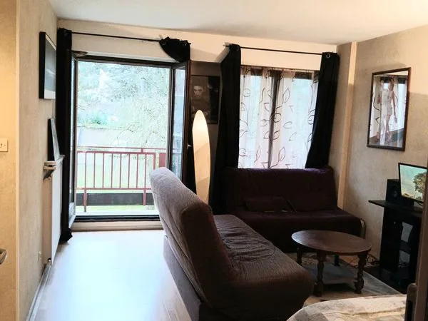 T1 de 32 m² avec balcon, ascenseur et vue dégagée - Malzéville