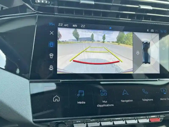 Peugeot 308 plug-in hybrid 195 ch e-dcs7 — photo 18