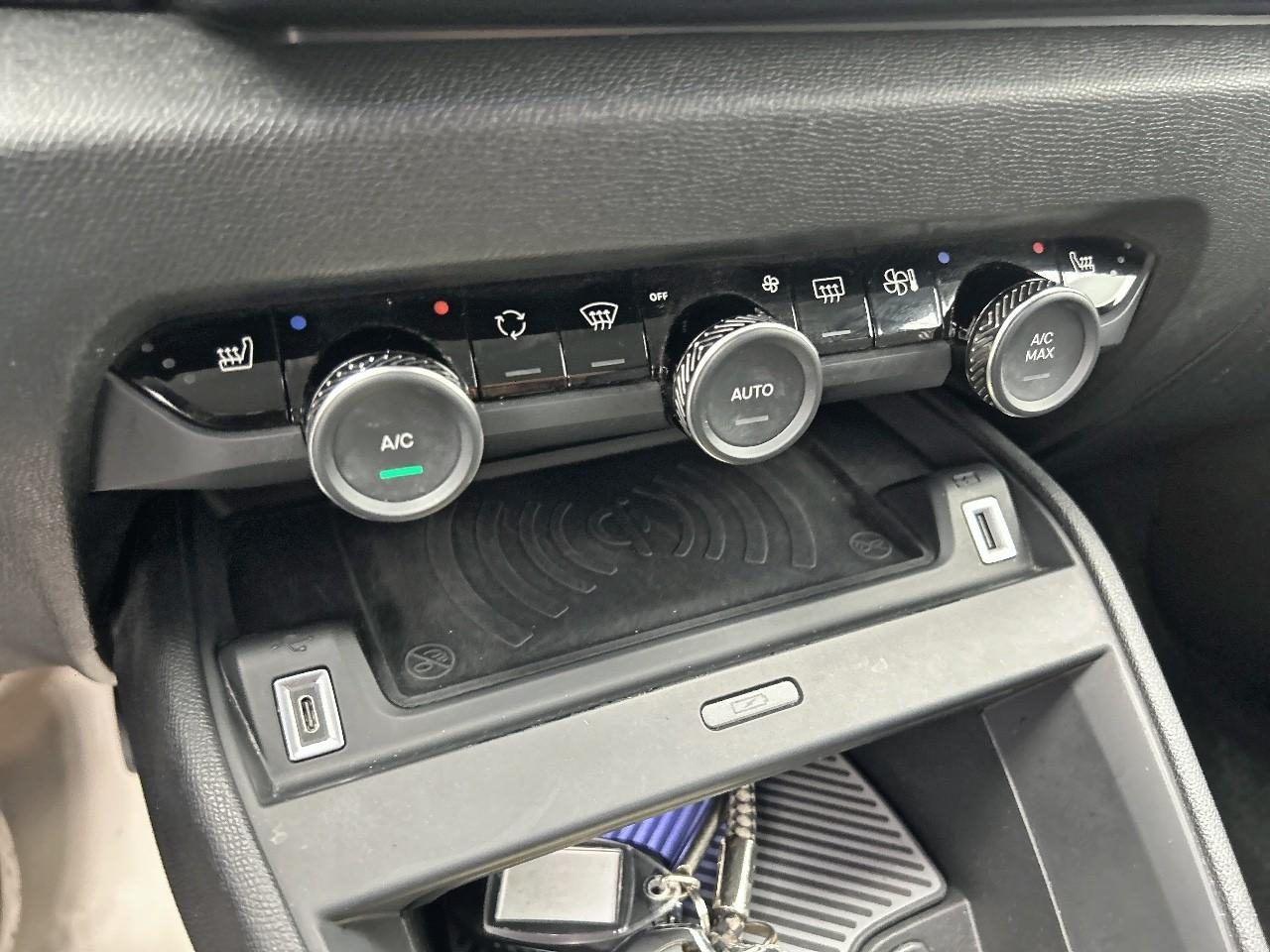 Citroën C4 bluehdi 130 s&s eat8 shine pack — photo 25