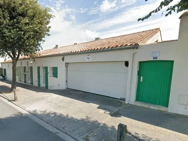 Stationnement Vente Saint-Martin-de-Ré   79800€