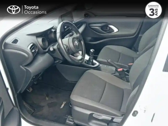 Toyota Yaris 120 vvt-i design 5p — photo 11