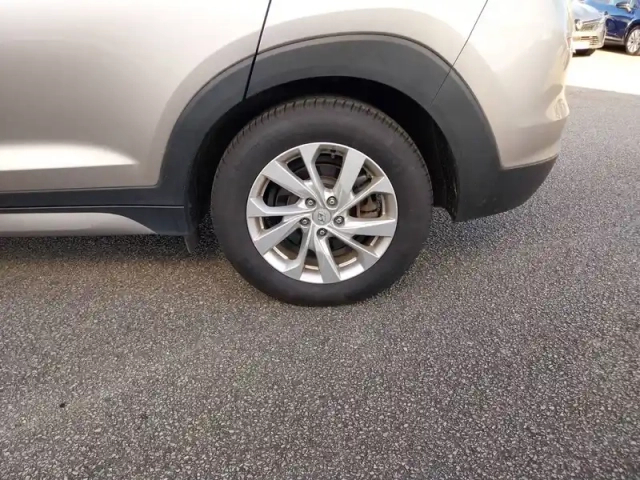 Hyundai Tucson 1.6 crdi 136 dct-7 — photo 20
