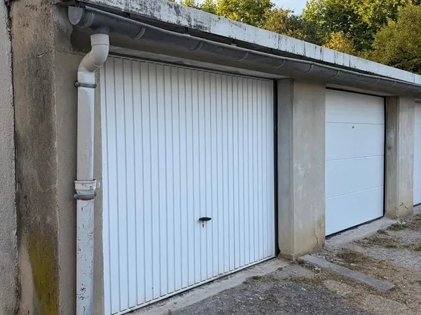 Parking 16 m²