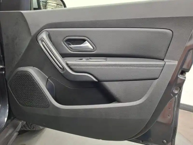 Dacia Duster blue dci 115 4x2 — photo 20