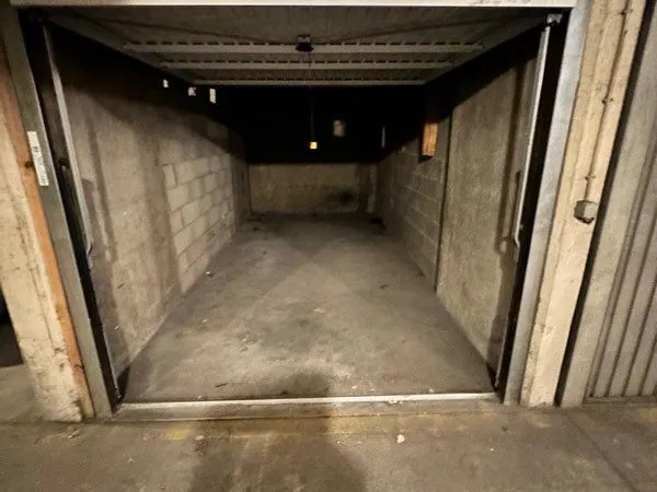 Box dans résidence sécurisée