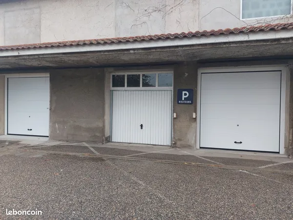 Garage à louer