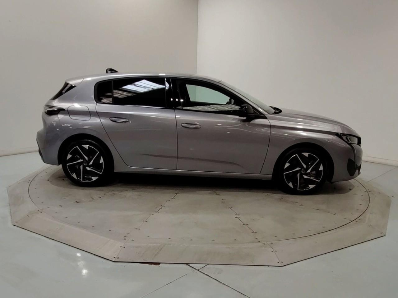 Peugeot 308 phev 180 e-eat8 allure — photo 6