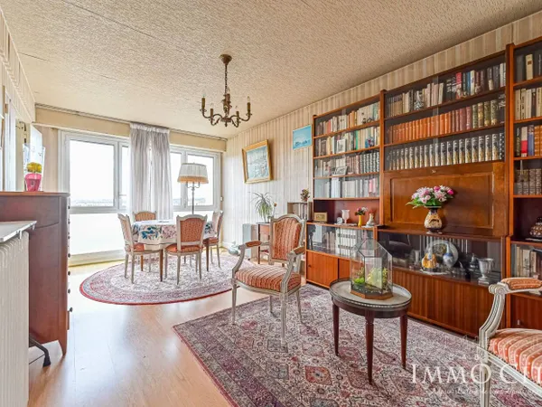 Appartement 5 pièces 77 m²