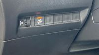 Peugeot 2008 1.2 PureTech 130ch S&S Allure EAT8 — photo 18