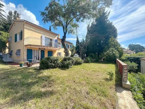 Vends maison traditionnelle