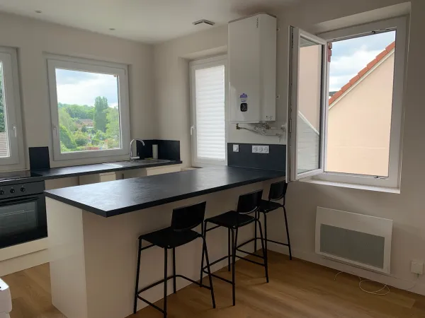 Loue appartement 1 pièce à Jouy-en-Josas 23m²