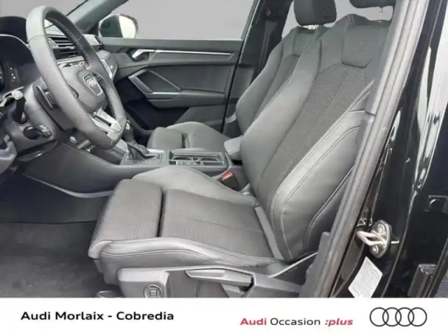 Audi Q3 35 tfsi 150ch s line plus s tronic 7 — photo 7