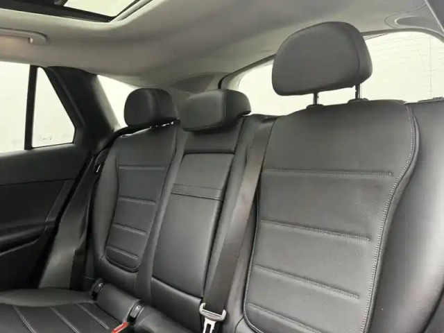Mercedes Glc suv 220 d 4matic business line — photo 21