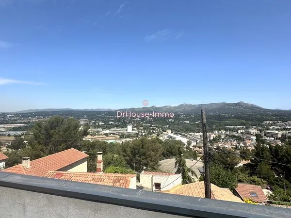 Villa 5 pièces 220 m²