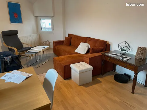 NE PAS MANQUER T3 meublé, idéal couple, équipé complétement, idéalement situé