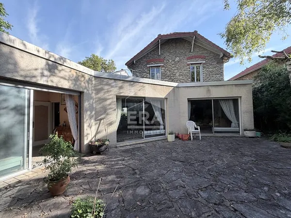 Maison Creteil 7 pièce(s) 161 m2