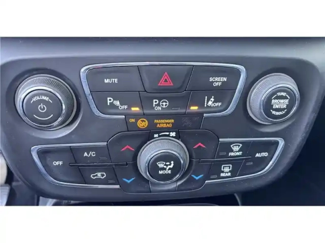 Jeep Compass 2.0 i multijet ii 140 ch active drive bva9 — photo 26