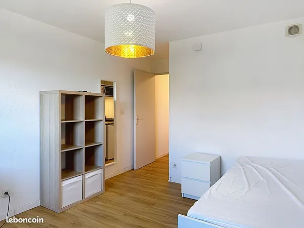 Studio 1 pièce 21 m²