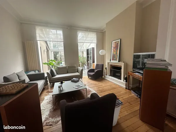Maison 6 pièces 185 m²