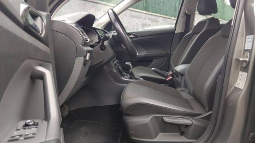 Volkswagen T-Cross 1.0 TSI 115 DSG7 - R-Line – 2020 – 74975 km – Essence – Boîte Automatique — photo 21