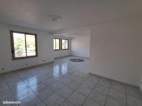 Appartement 4 pièces 100 m²