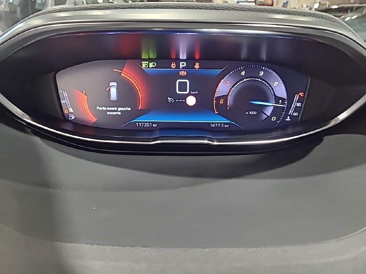 Peugeot 5008 bluehdi 130ch s&s eat8 allure pack — photo 26