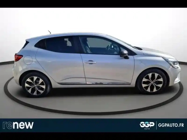 Renault Clio 1.0 tce 90ch evolution — photo 6