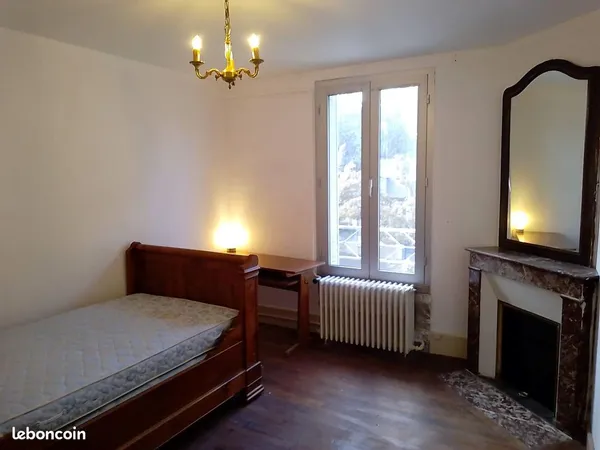 Chambre, quartier Champ de Foire / McDo