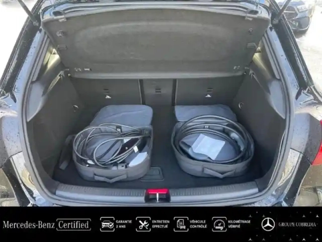Mercedes Classe A 250 e hybride rechargeable 218ch amg line 8g-dct — photo 12