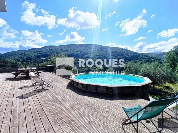 Maison 2012 BBC 158 m2 avec terrasse 90 m2 sur 7770 m2 terra