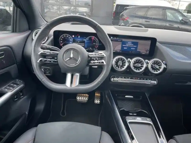 Mercedes Gla 250 e hybrid eq amg line — photo 14