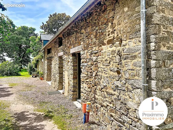 Longère 6 pièces 157 m²