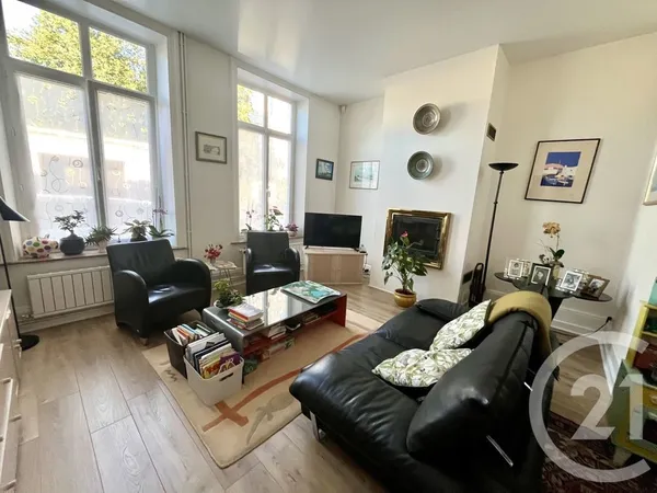 Maison 6 pièces 160 m²