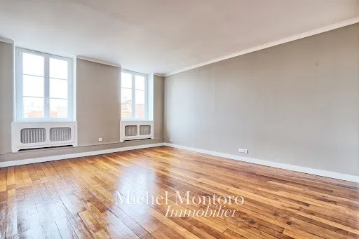 Appartement 5 pièces 143 m²