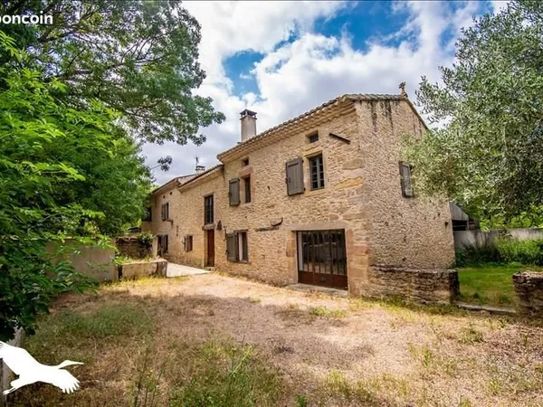 Ferme 6 pièces 223 m²
