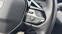 Peugeot 308 PHEV 180ch GT e-EAT8 — photo 17