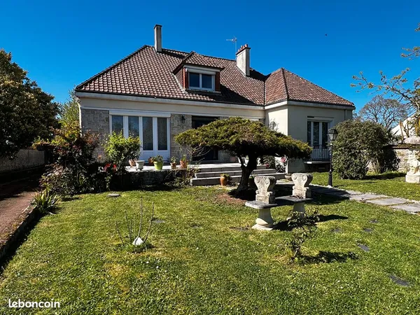 Maison 6 pièces 200 m²