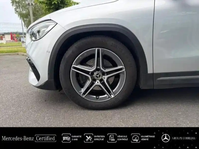 Mercedes Gla 200 d 150ch amg line 8g-dct — photo 13