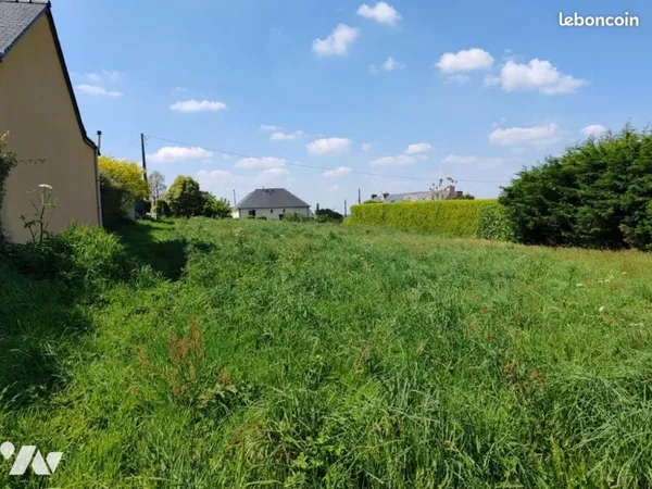 Terrain 724 m² PLEYBER CHRIST