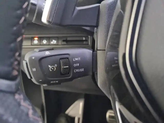 Peugeot 5008 bluehdi 180ch s&amp;s eat8 — photo 28