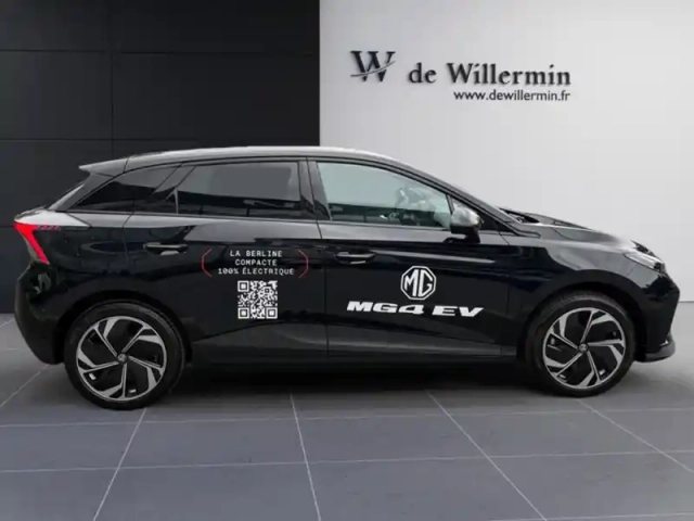 Mg Mg4 premium 64kwh 140kw — photo 8
