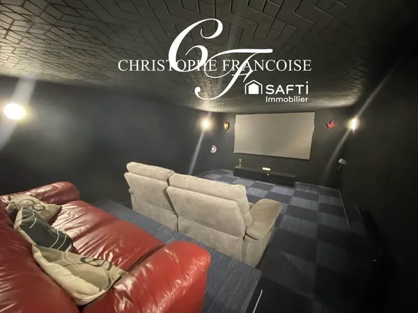 Maison 6 pièces 200 m²