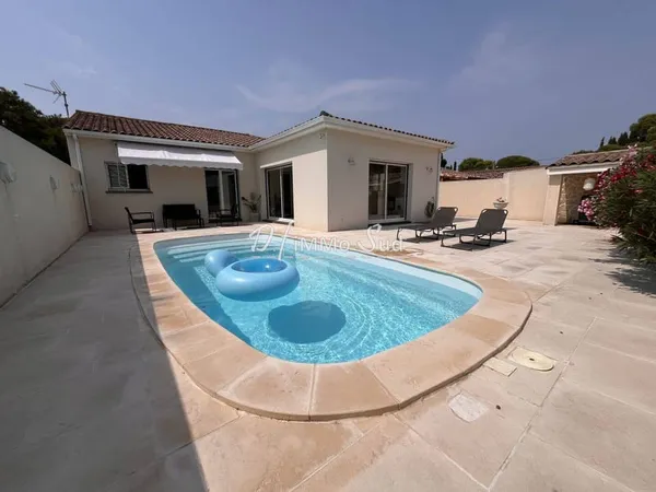 Maison de plain-pied 4 pièces 120 m²