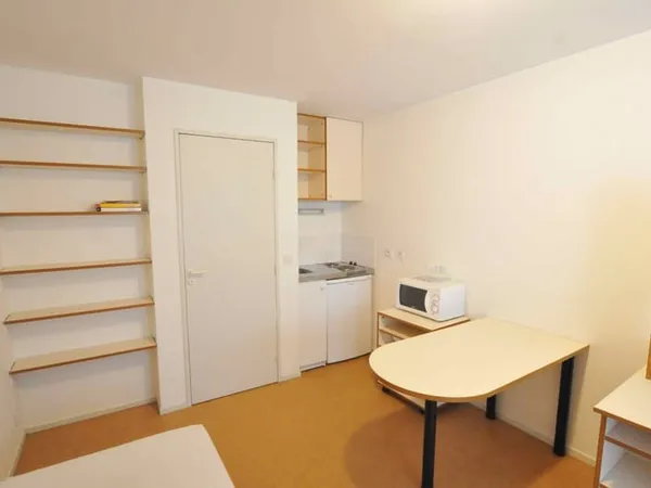 Bureaux 1 pièce 19 m²